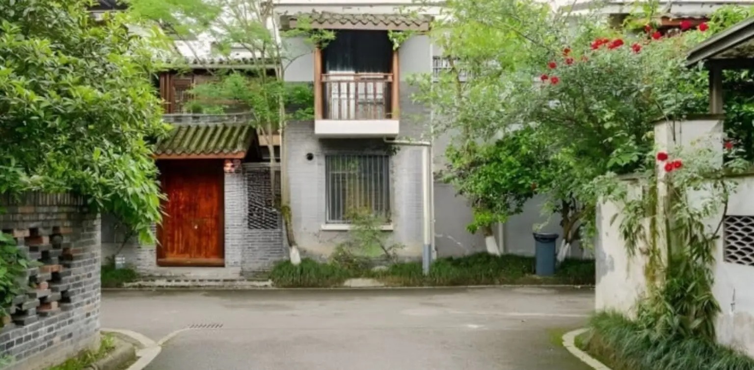 10 Nguyên tắc phong thủy nhà đất phải đọc trước khi mua nhà 3 Có nên mua nhà ở ngã ba đường