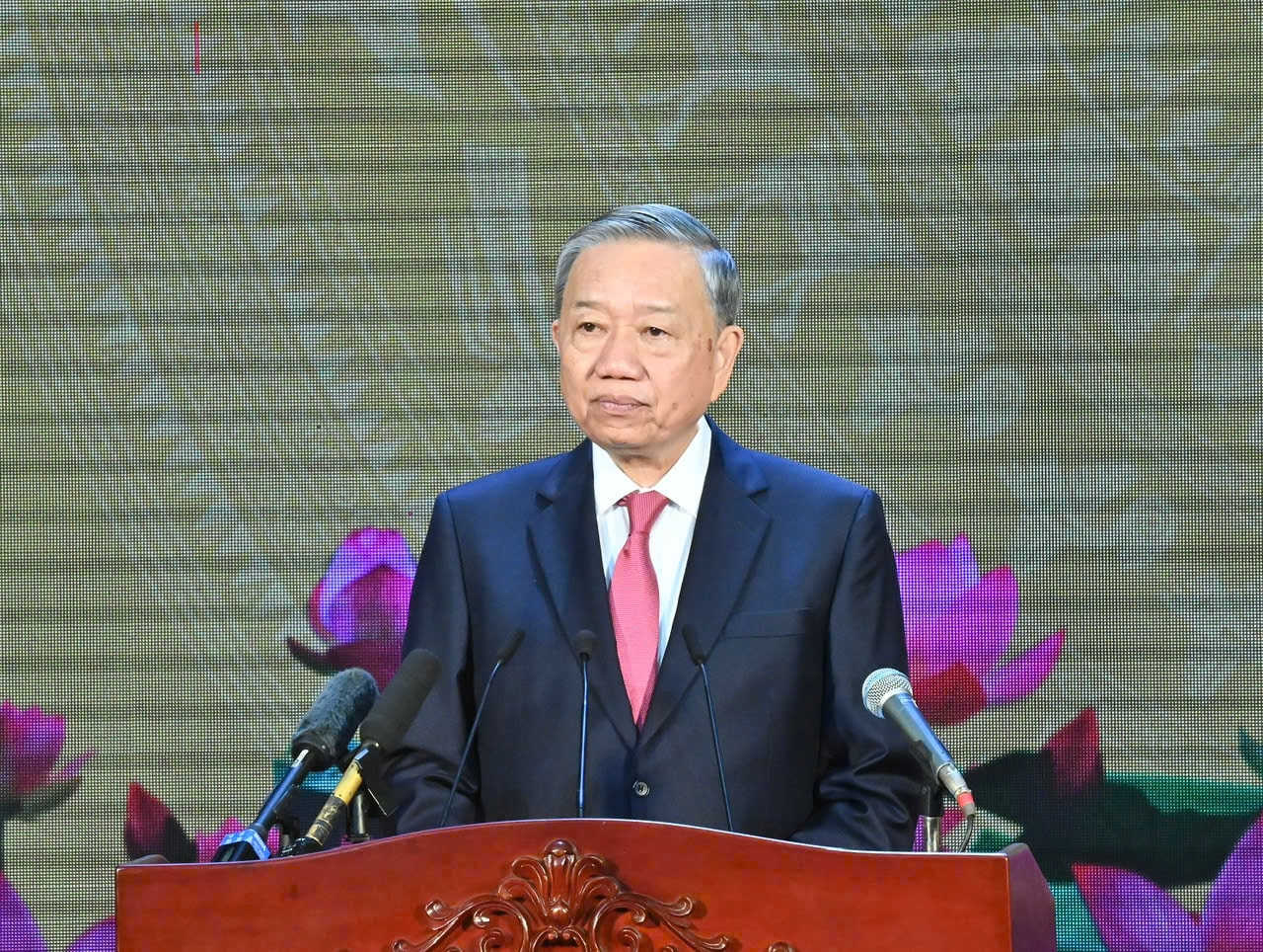 Ngày mai, hơn 100 triệu người dân Việt Nam sẽ chứng kiến sự thay đổi lớn chưa từng có trong lịch sử Ngày mai, hơn 100 triệu người dân Việt Nam sẽ chứng kiến sự thay đổi lớn chưa từng có trong lịch sử