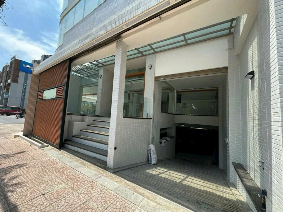 1000028912.webp