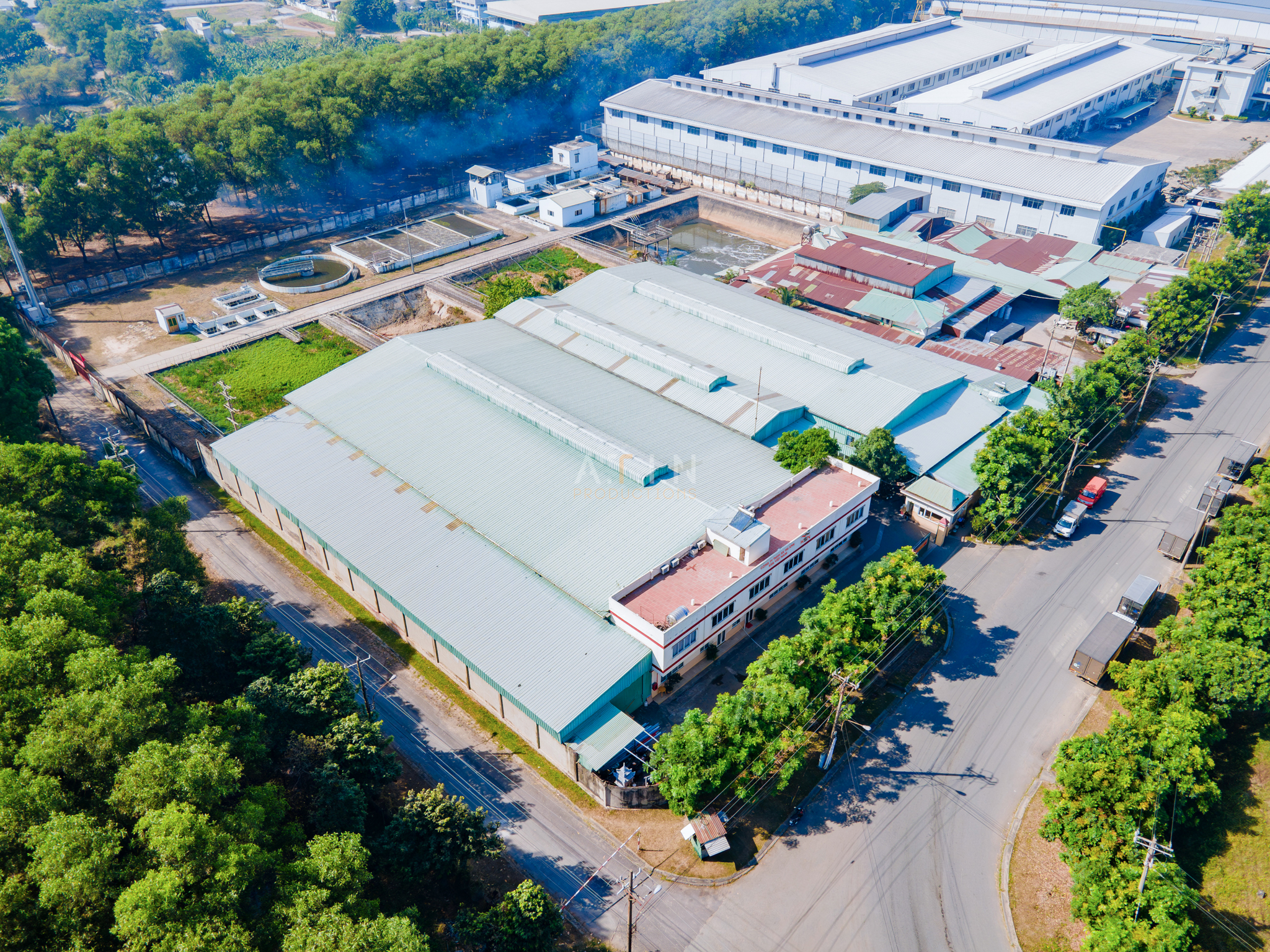 Đội ngũ ATIN PRODUCTION chuyên nghiệp, tận tâm với khách hàng Đội ngũ ATIN PRODUCTION chuyên nghiệp, tận tâm với khách hàng