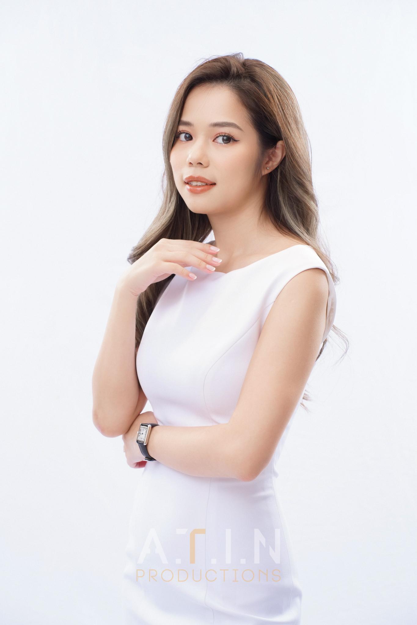 Toàn cảnh một buổi hội nghị doanh nghiệp với nhiều đại biểu tham dự, được chụp bởi nhiếp ảnh gia chuyên nghiệp.