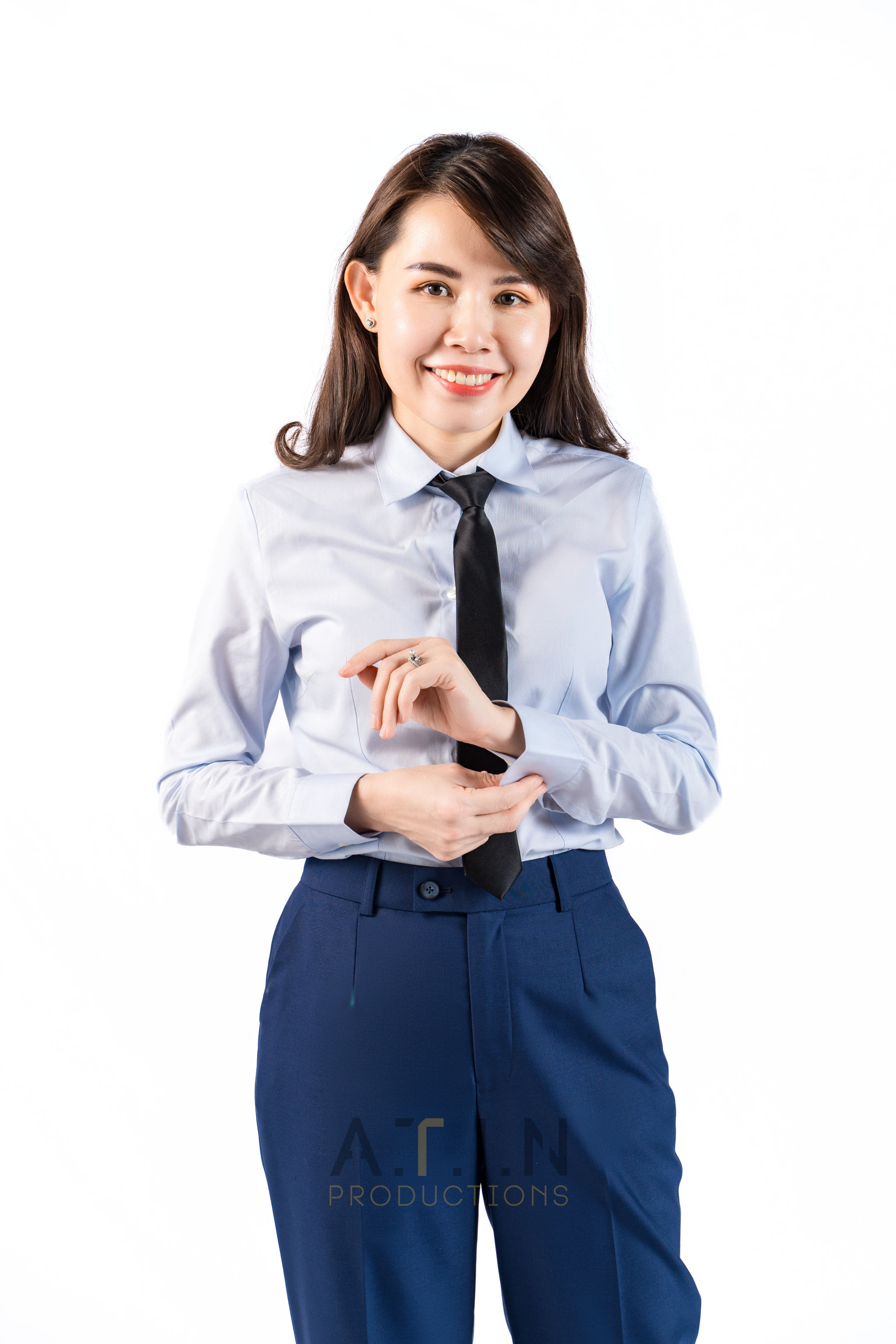 Quy trình chụp ảnh chân dung thương hiệu chuyên nghiệp tại studio ATIN PRODUCTION