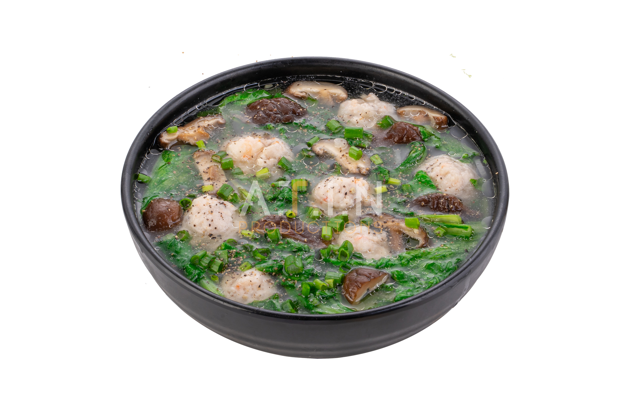 Quy trình chụp ảnh sản phẩm mỹ phẩm chuyên nghiệp tại studio ATIN PRODUCTION với ánh sáng macro và setup bàn xoay.