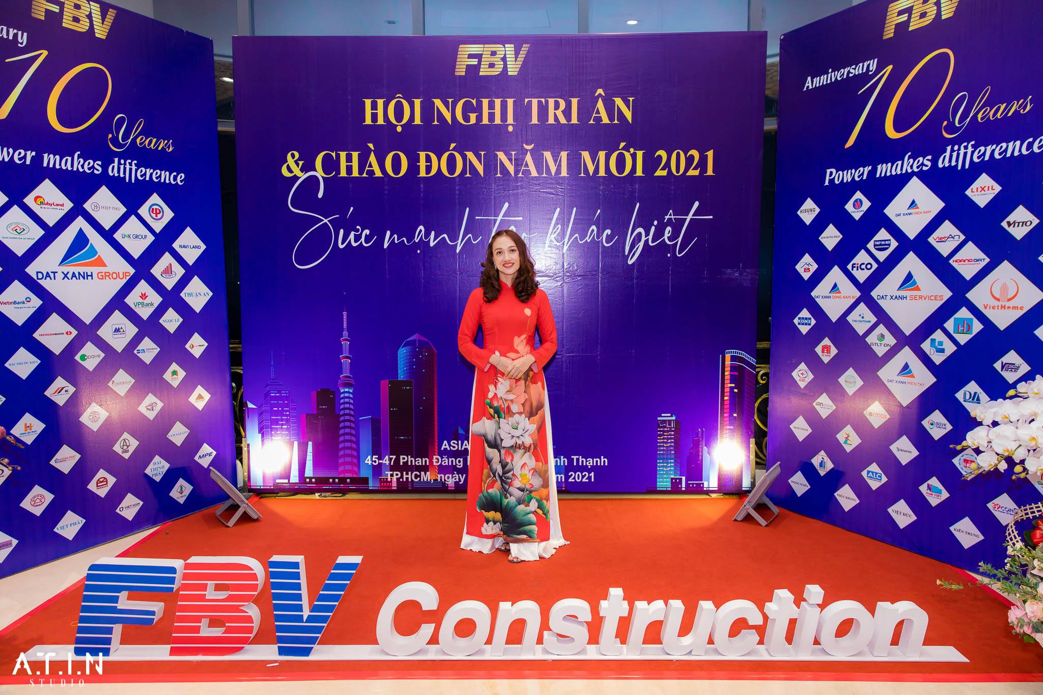 Collage hình ảnh các loại hình sự kiện như hội nghị, khai trương, team building được chụp bởi ATIN PRODUCTION