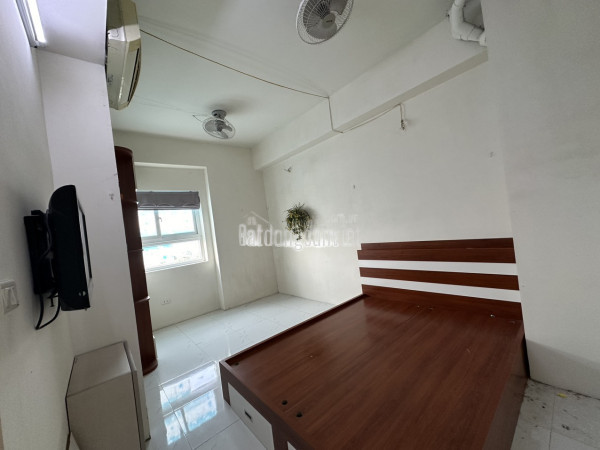 Cần bán gấp căn hộ chung cư 68m, đầy đủ nội thất, view Hồ tại KDT Thanh Hà Cienco 5