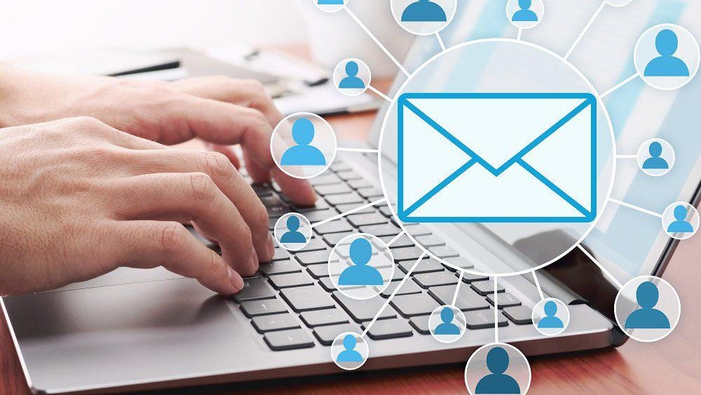Quản lý, giám sát các email đơn giản hơn
