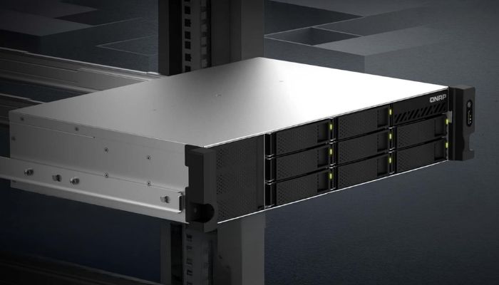 NAS tiếp nhận, lưu trữ và phân phối dữ liệu theo quyền truy cập