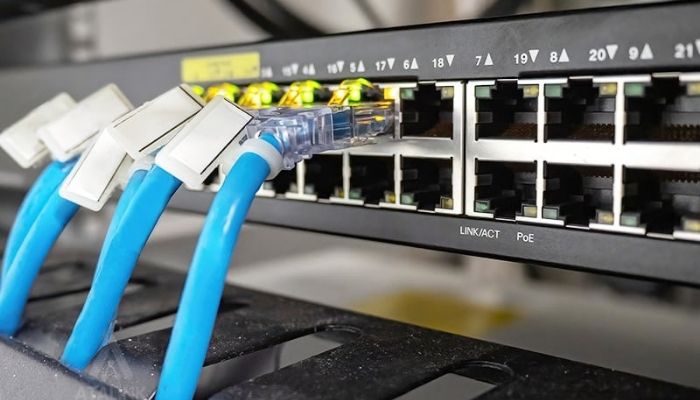 Switch 16 Port Cisco đáp ứng nhu cầu kết nối