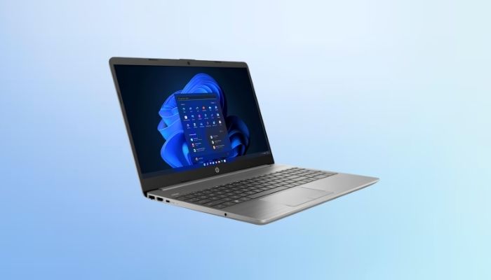 Máy sở hữu Core i5-1235U, RAM 8GB, chạy tốt công việc hành chính